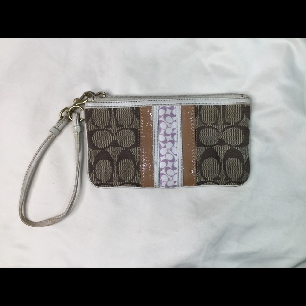 Vintage Y2K Coach Signature Khaki Wristlet